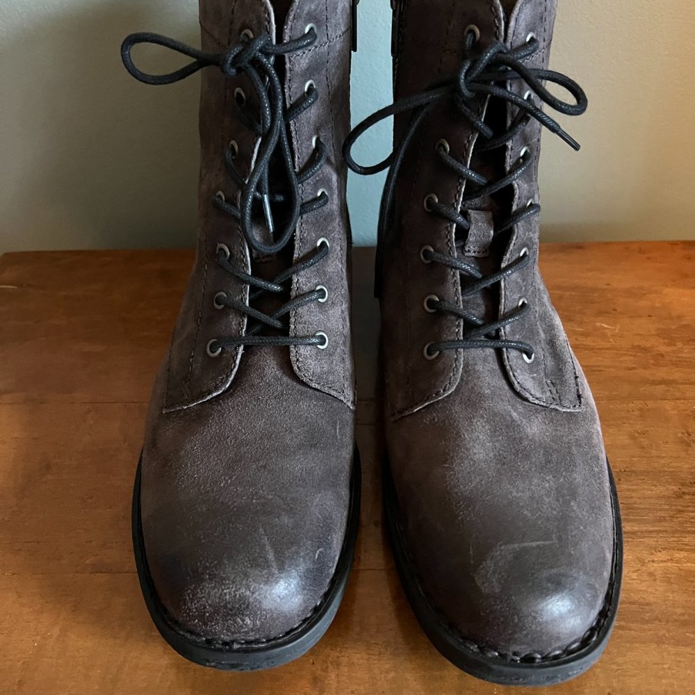 Born Ladies Evans boots, Style #F51442 - Grey - Size 10 - Excellent Condition!